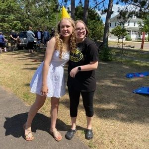 Meet your Posher, Marissa